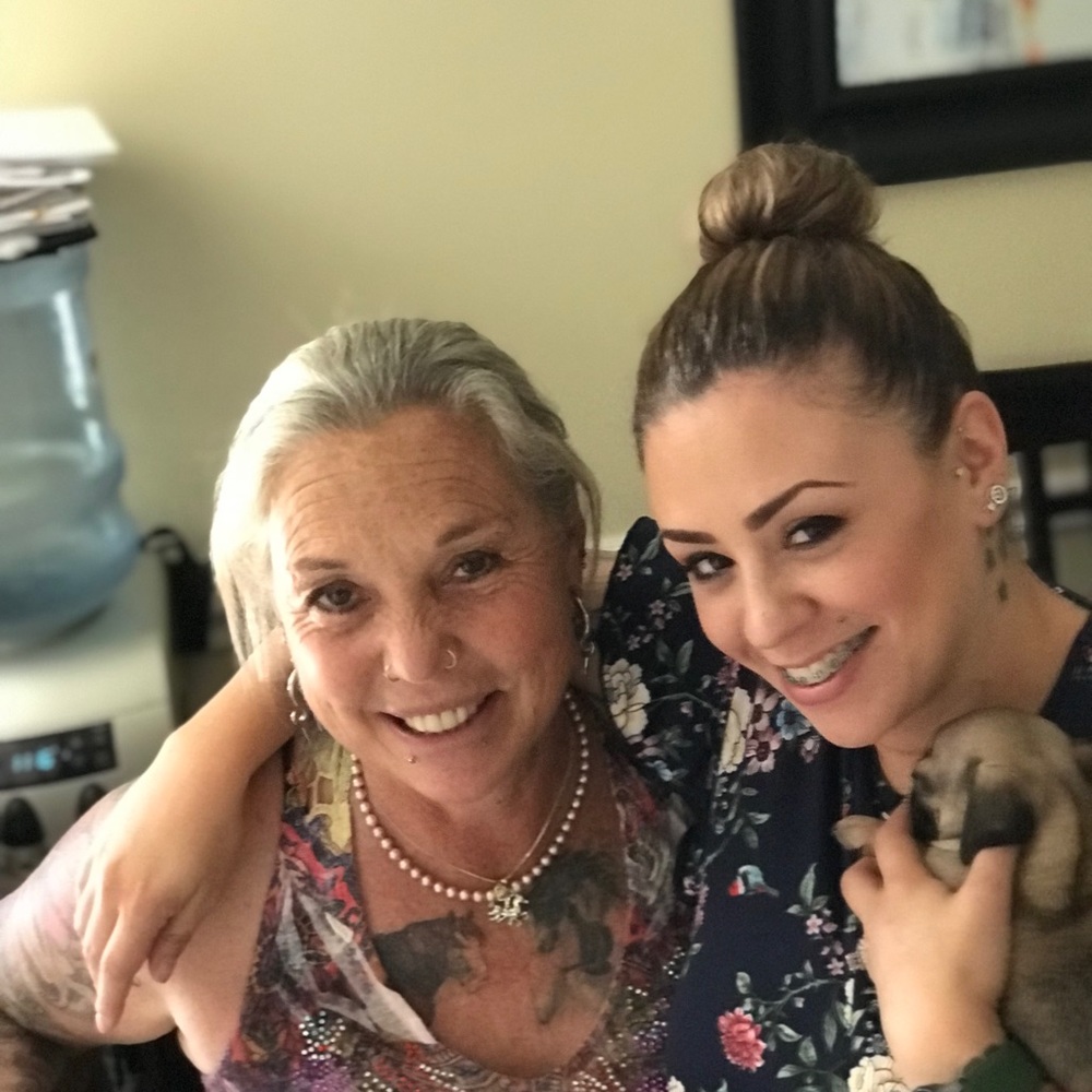 Meet your Posher, Jennifer